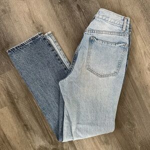 🌻PacSun Two-Tone High-Rise Jeans🌻